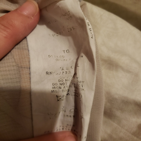 Armani Collezioni Print Blouse. Size 42 (Fits Small) - Picture 5 of 5